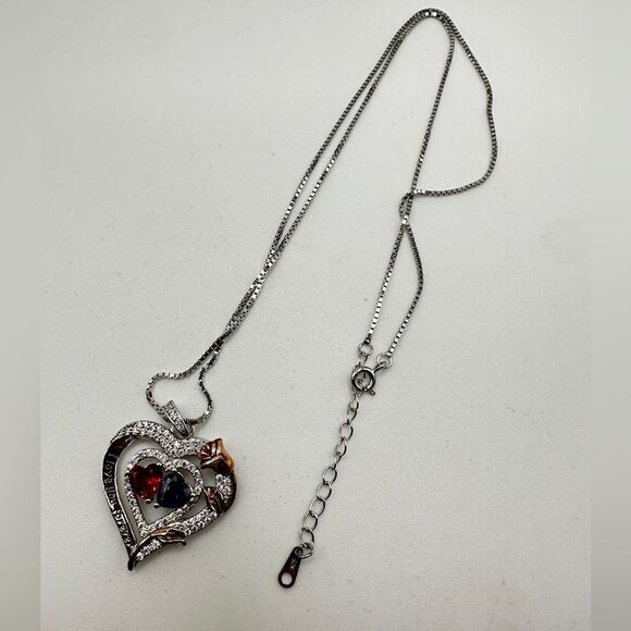 NIB Sterling silver, possibly gold plated, heart necklace with cz diamonds! - Picture 8 of 13